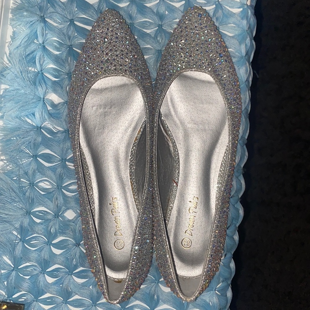 Flats from Dream Pairs size 8 1/2